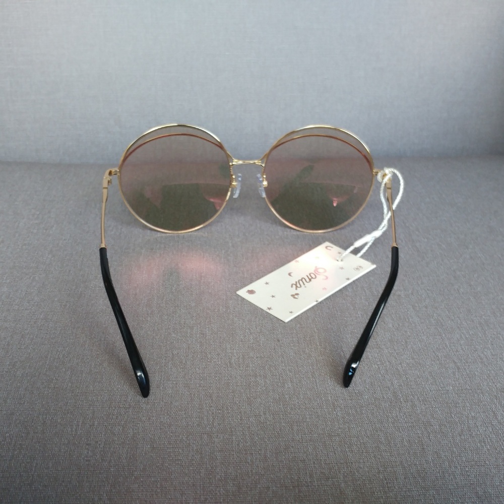 Sonix Women's Oasis Mirrored Round Sunglasses 60mm - Picture 4 of 4